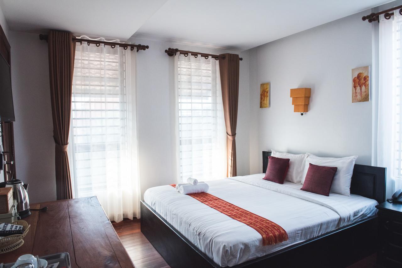 Hotel Baan Soksan à Siem Reap Extérieur photo
