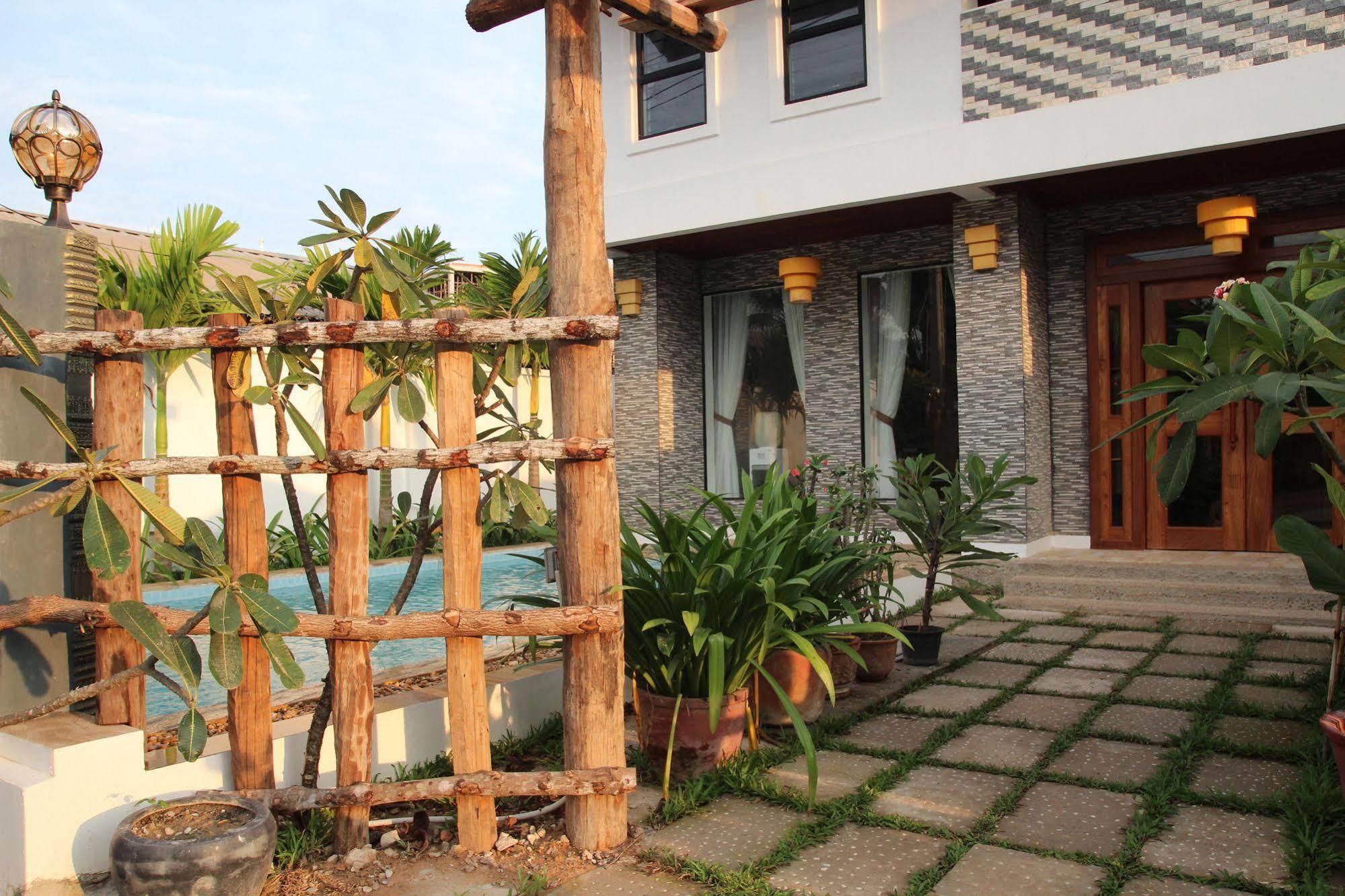 Hotel Baan Soksan à Siem Reap Extérieur photo